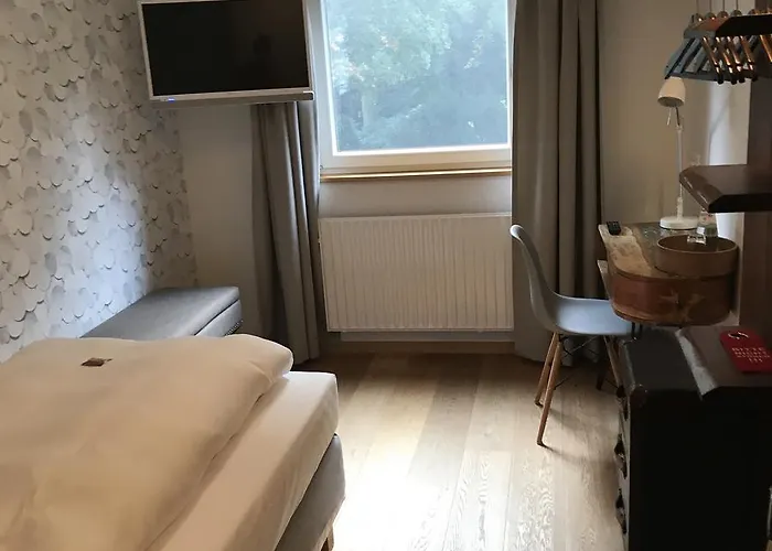 Fischerklause Am Hotel Lutjensee